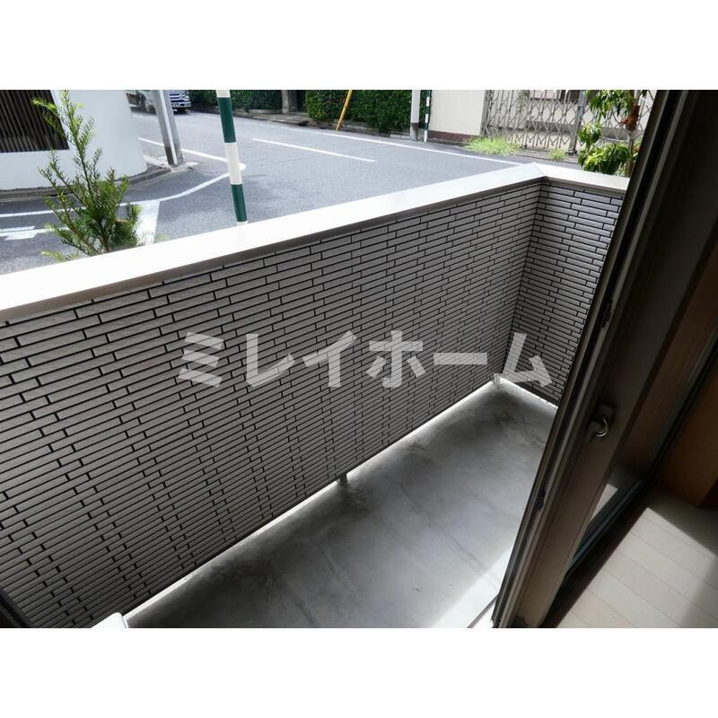 メルヴェーユ久が原Ⅱのバルコニー