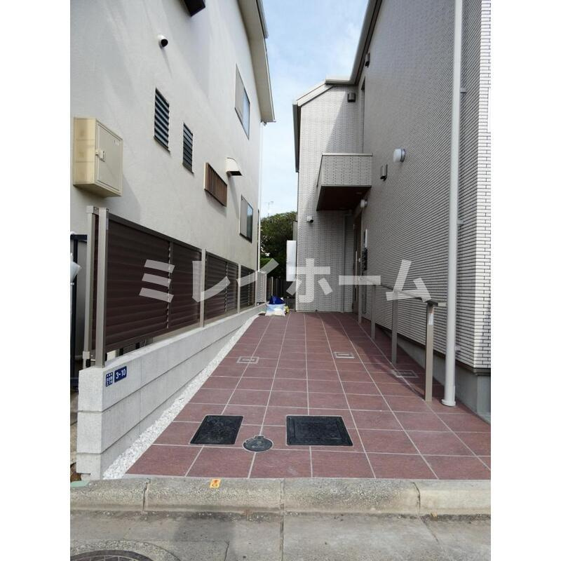 メルヴェーユ久が原Ⅱのエントランス