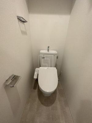 【トイレ】 | スプランディッド難波WESTⅡ | スプランディッド難波WESTII 　温水洗浄便座