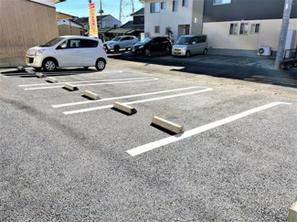 【駐車場】