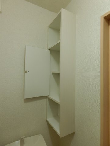 フレージュ　パラッツォ　Ａの収納