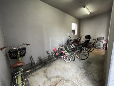 【その他共用部分】 | メゾンエトワール | メゾンエトワール　駐輪場