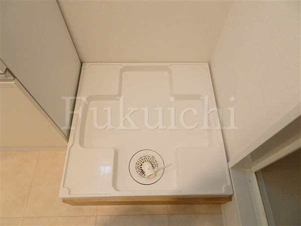 エルファーロ都立大学の内装