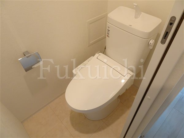 エルファーロ都立大学のトイレ