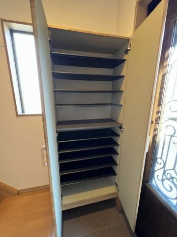 豊が丘２８１０ＫＯＤＡＴＥＸⅤＢの玄関