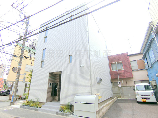 プラス　ウィステリア　の外観