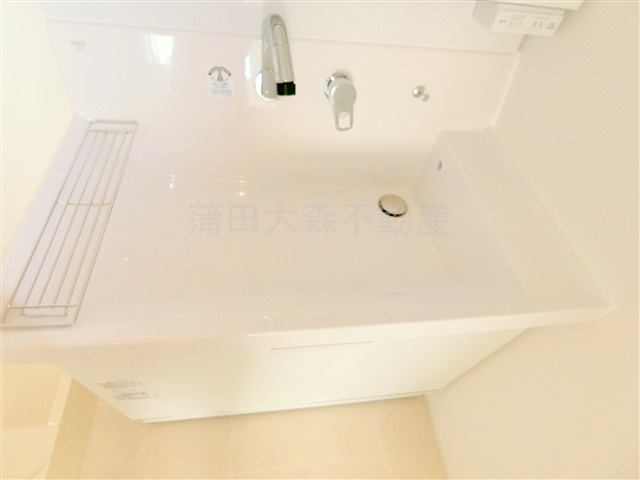 プラス　ウィステリア　の洗面所