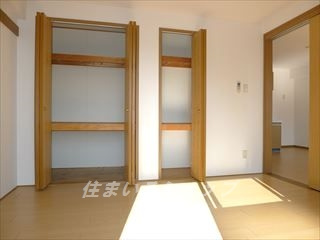 広島市安佐北区可部東２丁目の賃貸マンションの収納