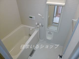 広島市安佐北区可部東２丁目の賃貸マンションの浴室