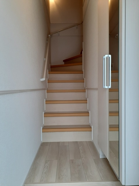 フローラの玄関