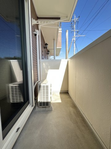 ヴァイオレットのバルコニー