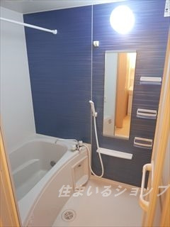 アート・ハウス　弐番館の浴室|追い焚き・浴室暖房乾燥機あり