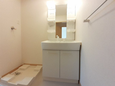 【洗面所】 | マルシェＦ | 広い洗面スペース