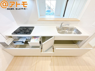 【キッチン】 | 清水区押切第7　新築戸建　全1棟 | 大容量システムキッチン♪お料理スペースやシンク広々！毎日の家事をしっかりサポート♪