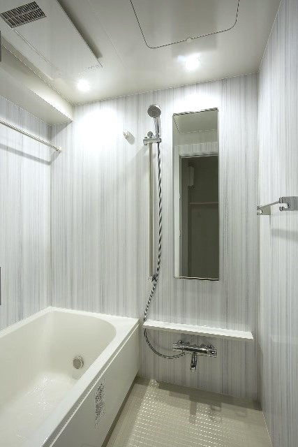 エンクレスト大博通りAPEXの浴室|コンパクトで使いやすいお風呂です