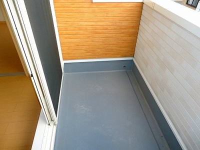 【バルコニー】 | フェリア香呂Ｃ | 落ち着いた時間を過ごせるバルコニーです