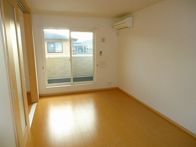 【居間・リビング】 | フェリア香呂Ｃ | リビングです