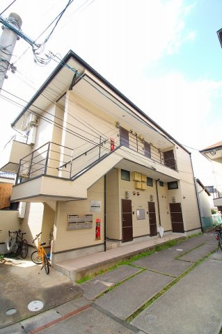 福岡市博多区吉塚１丁目のアパート