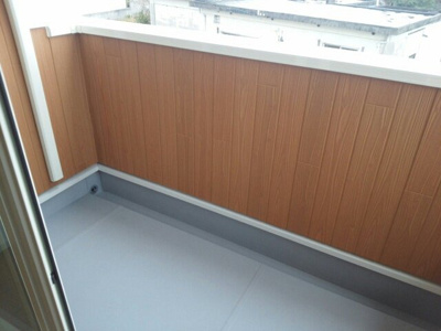 【バルコニー】 | エトワール辻堂 | 外からの目が気にならないバルコニーで洗濯物が干せます