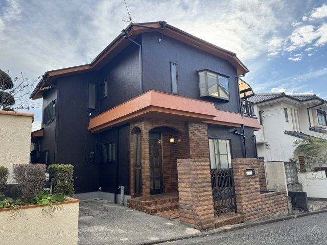 八王子市　暁町　中古戸建ての外観|～内外装リフォーム済戸建て　閑静な住宅地内の4LDK住宅～