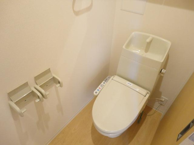 【トイレ】 | サンコート砂山 | シャワー付トイレ