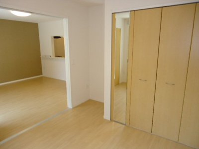 【内装】 | プルメリア加納 | 洋室