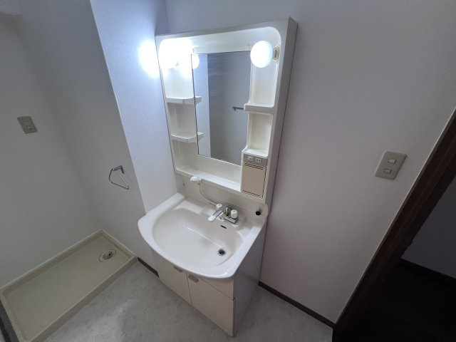 メリヤス岡場のロビー