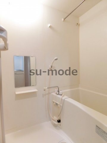 ソレイユ東奈良の浴室