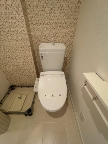 川崎市麻生区岡上５丁目のアパートのトイレ