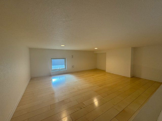 川崎市麻生区岡上５丁目のアパートの寝室