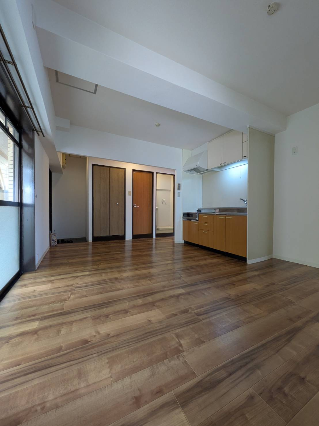 サンロイヤル唐櫃の居間・リビング|おしゃれなリビングです