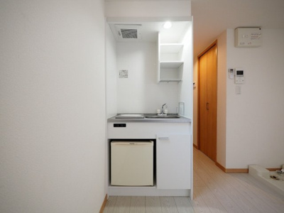 【キッチン】 | ヒルサイドレーン横浜山手 | IHコンロ付のみにきっちん※同タイプ・別号室参考写真