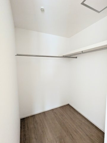 瀬戸市第2幡野町　全2棟の収納