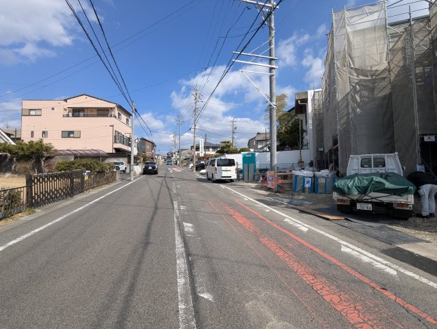 瀬戸市第2幡野町　全2棟の前面道路含む現地写真