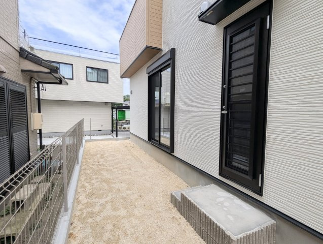 瀬戸市第2幡野町　全2棟の庭