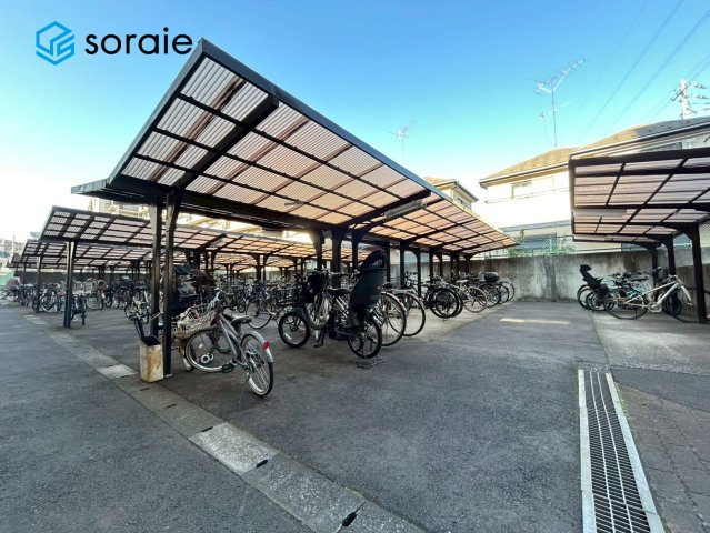 ライオンズマンション西所沢の駐車場|1月16日撮影