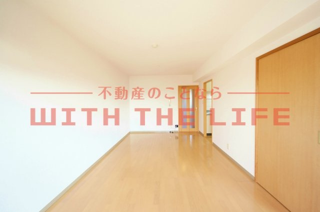 【キャッシュバック対象物件】ロックベアーヒルズⅡの居間・リビング|リビングです