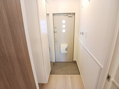 【玄関】 | カルム敷島