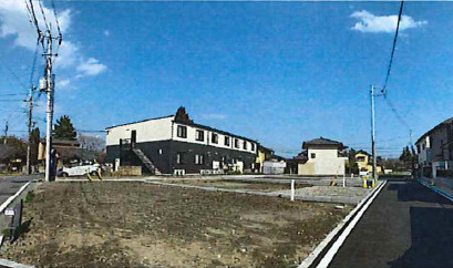 高崎市新町第1期（全1棟）1号棟の前面道路含む現地写真