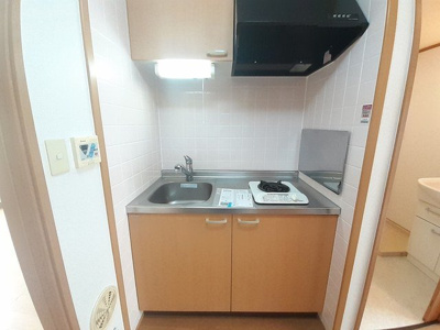 【キッチン】 | アヴェニュー谷川