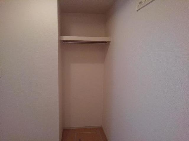 玲巧ハイツ八丁の収納
