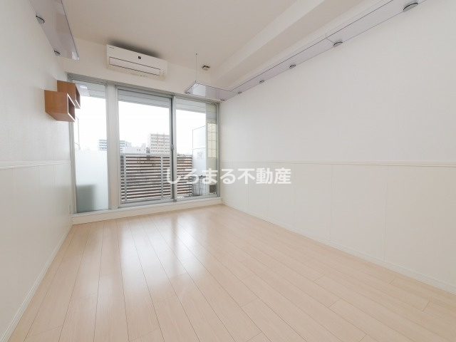 Felis北堀江の居間・リビング