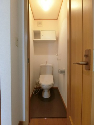 【トイレ】 | トゥー・ル・モンドＣ | イメージ103号室の写真（反転あり）