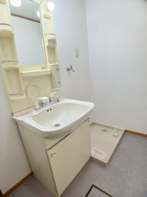 【洗面所】 | ハイツ柿の実Ⅱ | 脱衣スペースもあります