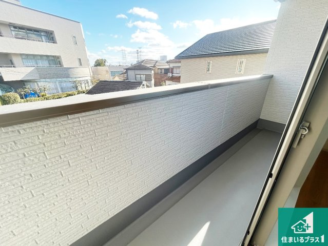 宝塚市小浜　第1期　新築一戸建てのバルコニー|日当たりのよいバルコニー！お部屋が開放的に！