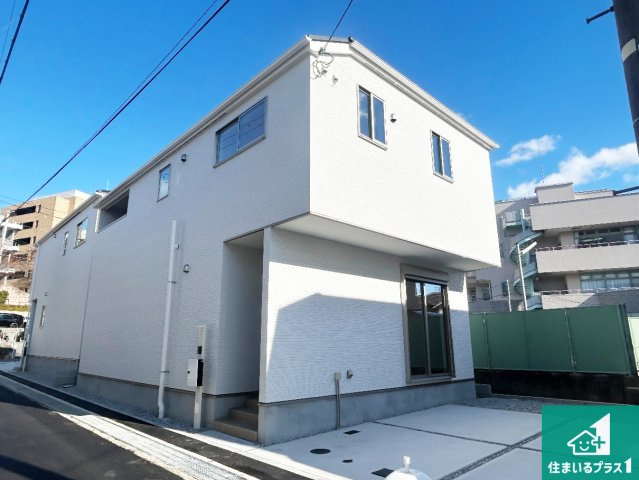 宝塚市小浜　第1期　新築一戸建ての外観|安心の10年保証！外観を美しく保ち、雨水で汚れを落とします！気になることがありましたら、お気軽にお問い合わせください！