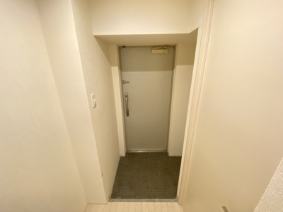 【玄関】 | リンデンプラザ心斎橋