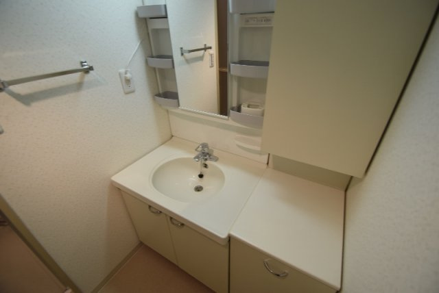 パストラル石井の独立洗面台|洗面台