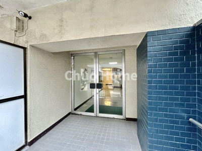 【エントランス】 | 新大橋マンション | 【エントランス】マンションのエントランスは、その物件の印象を決める、顔とも言える場所です。毎日通る場所ですからきれいなのが一番です。