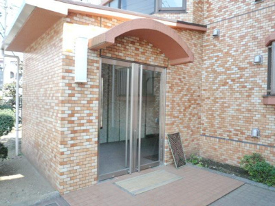 【エントランス】 | 森田マンション２号棟 | ゆとりのあるエントランスです